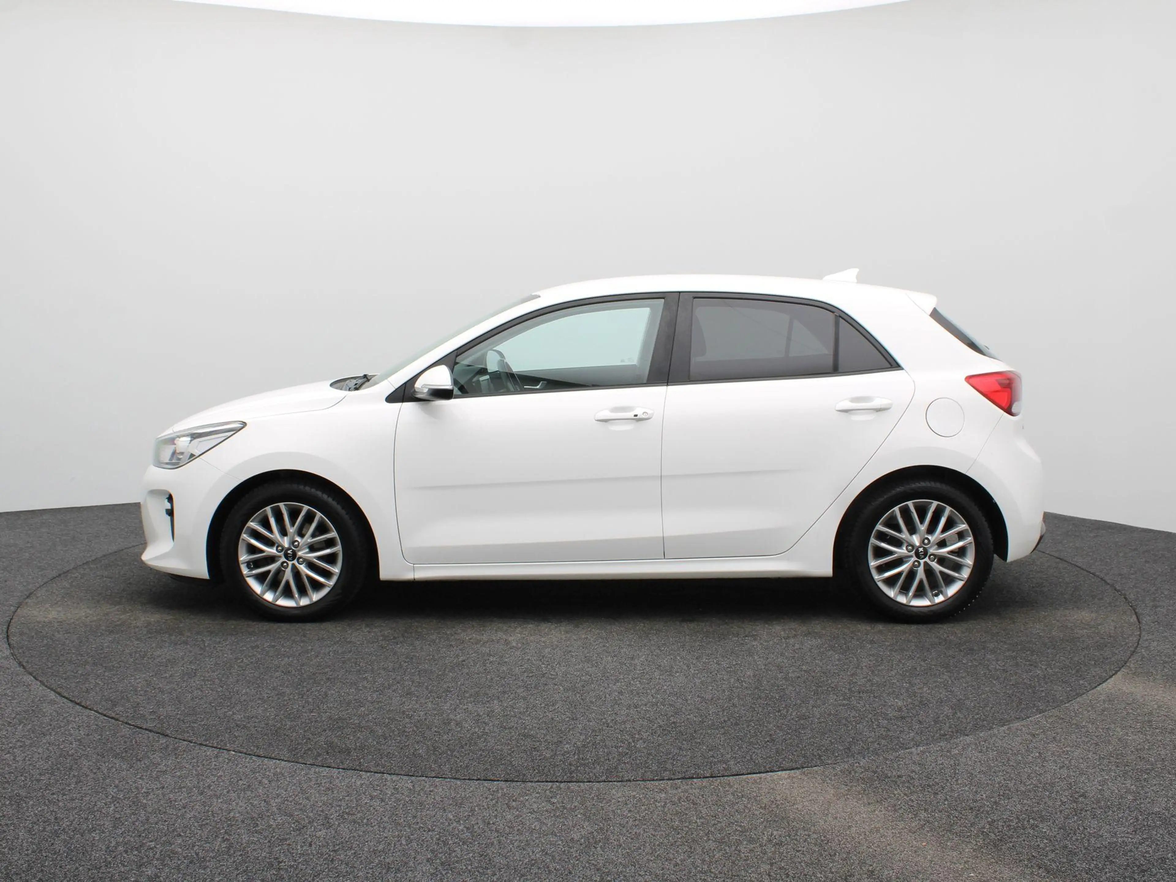 Kia Rio 1.0 TGDI First Edition | Keyless | Airco | Cruise — photo 4