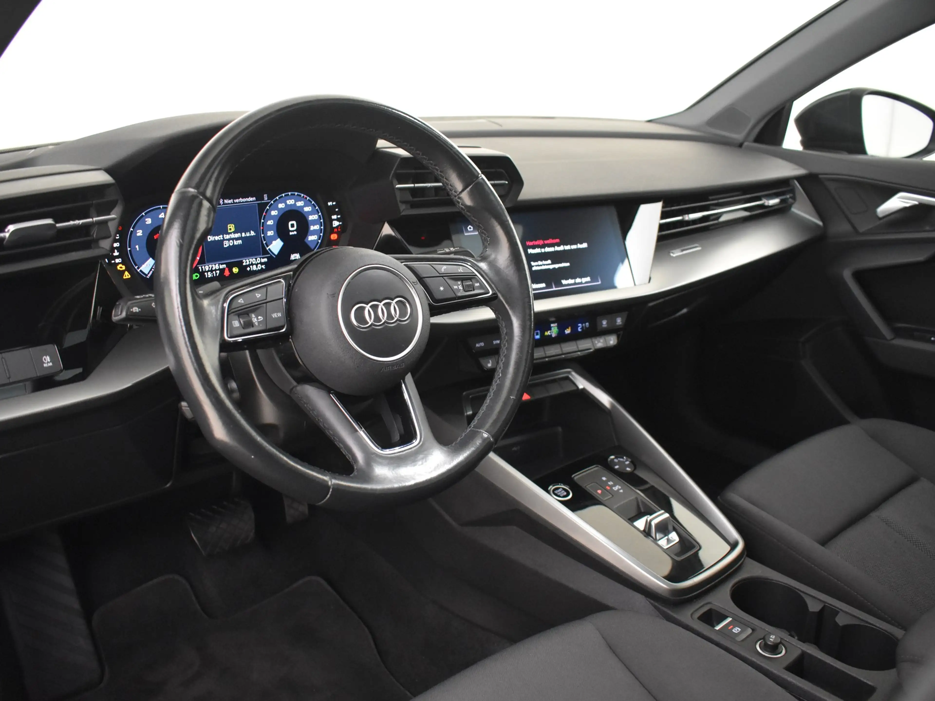 Audi A3 Sportback 35 TFSI Advanced edition 150Pk DSG/AUTO — photo 4