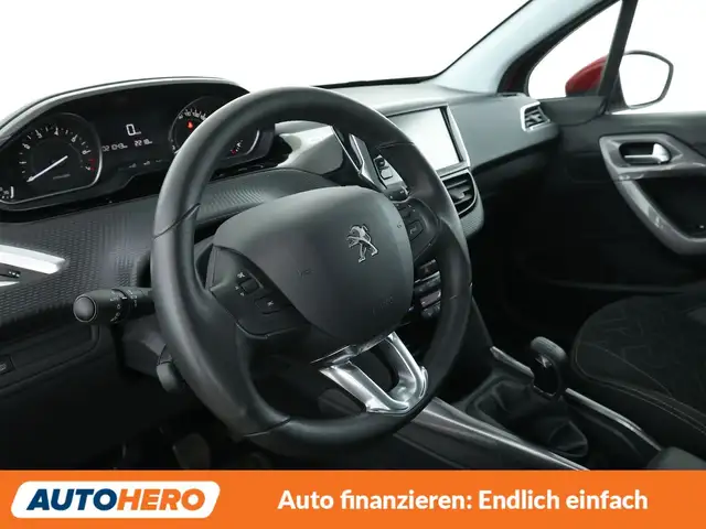 Peugeot 2008 view 11