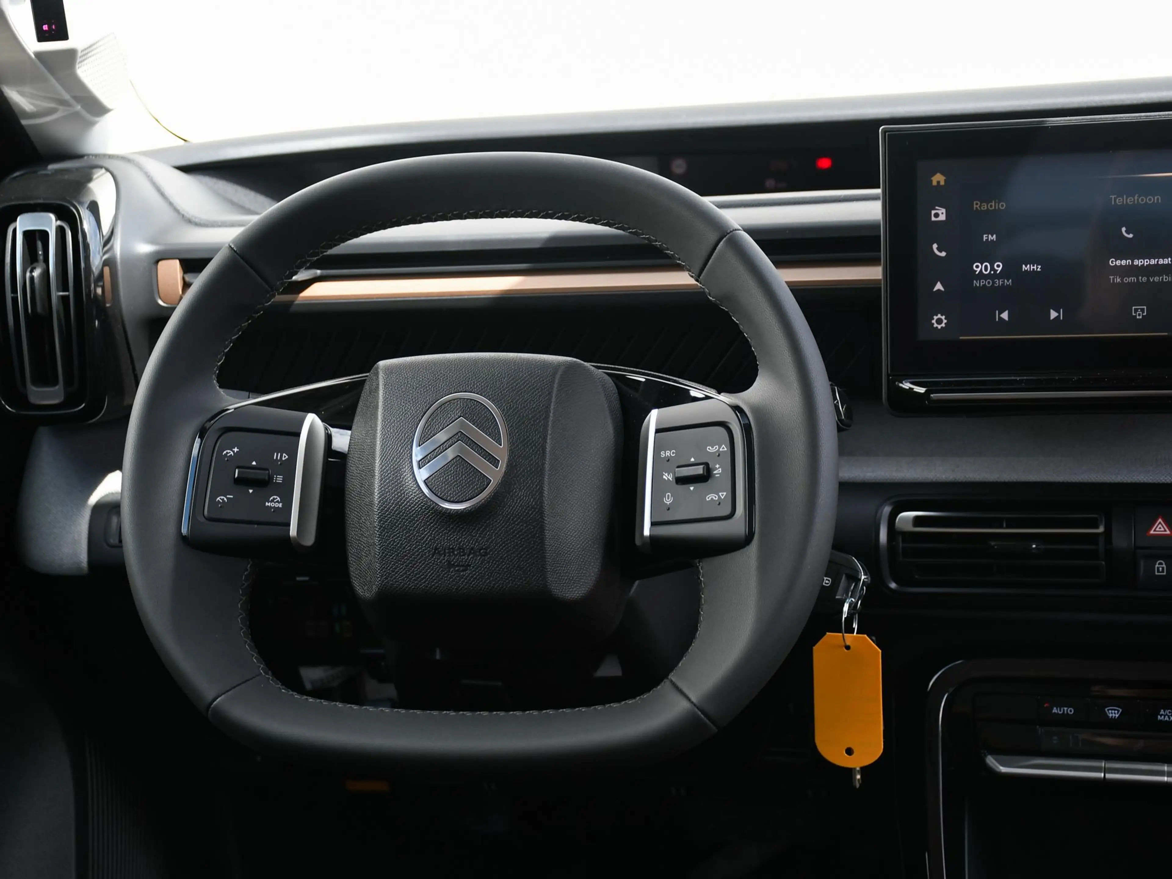 Citroen C3 Aircross Plus 1.2 Turbo 100pk NAVI | DAB | CAMERA | CLIMA | — photo 14