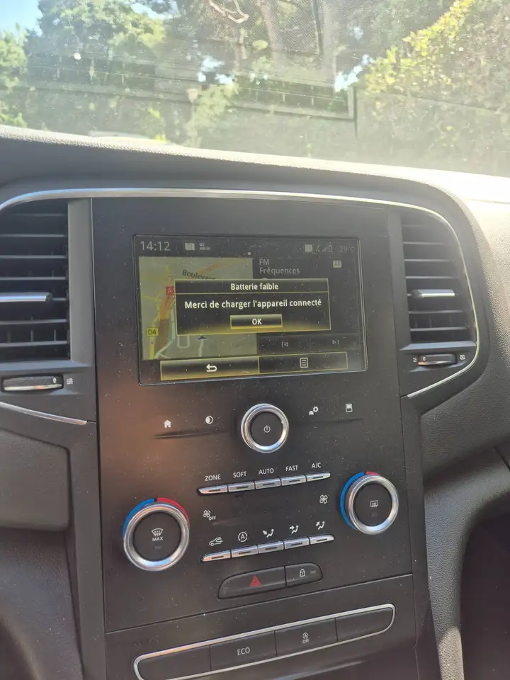 Renault Megane Berline — photo 7