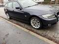 BMW 318 318d Touring - thumbnail 2