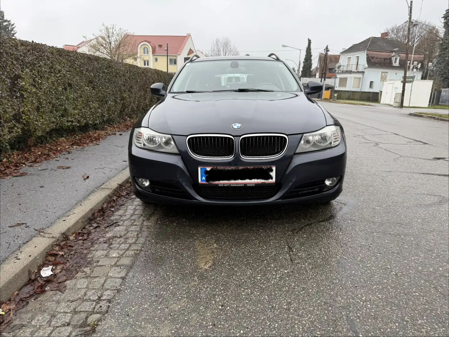 BMW 318 318d Touring - 1