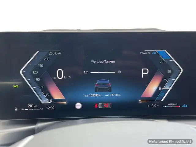 BMW 3 Series view 10