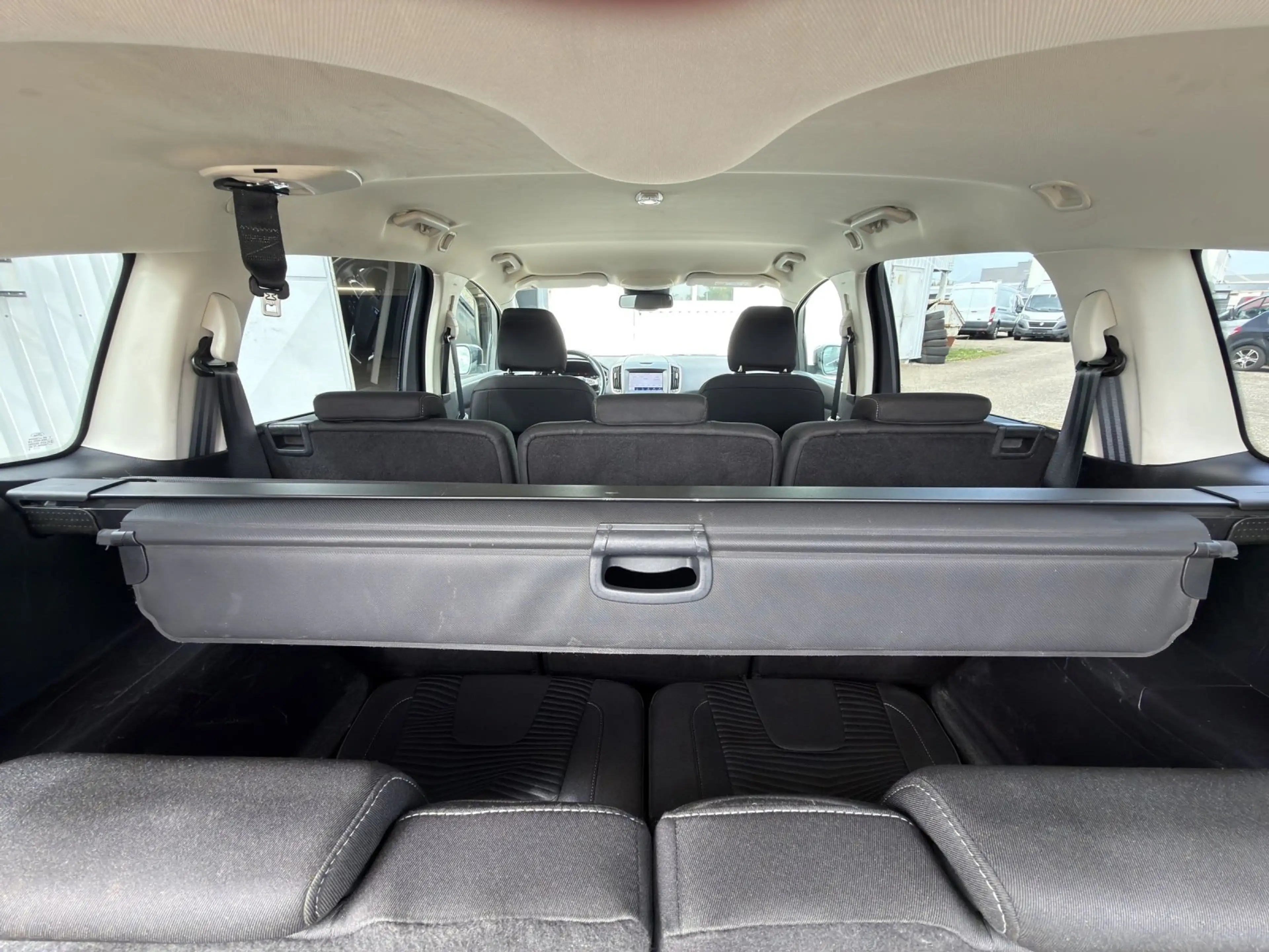 Ford S-Max Trend 2.0 EcoBlue *7-Sitzer, RFK, FLA, NAVI* — photo 10