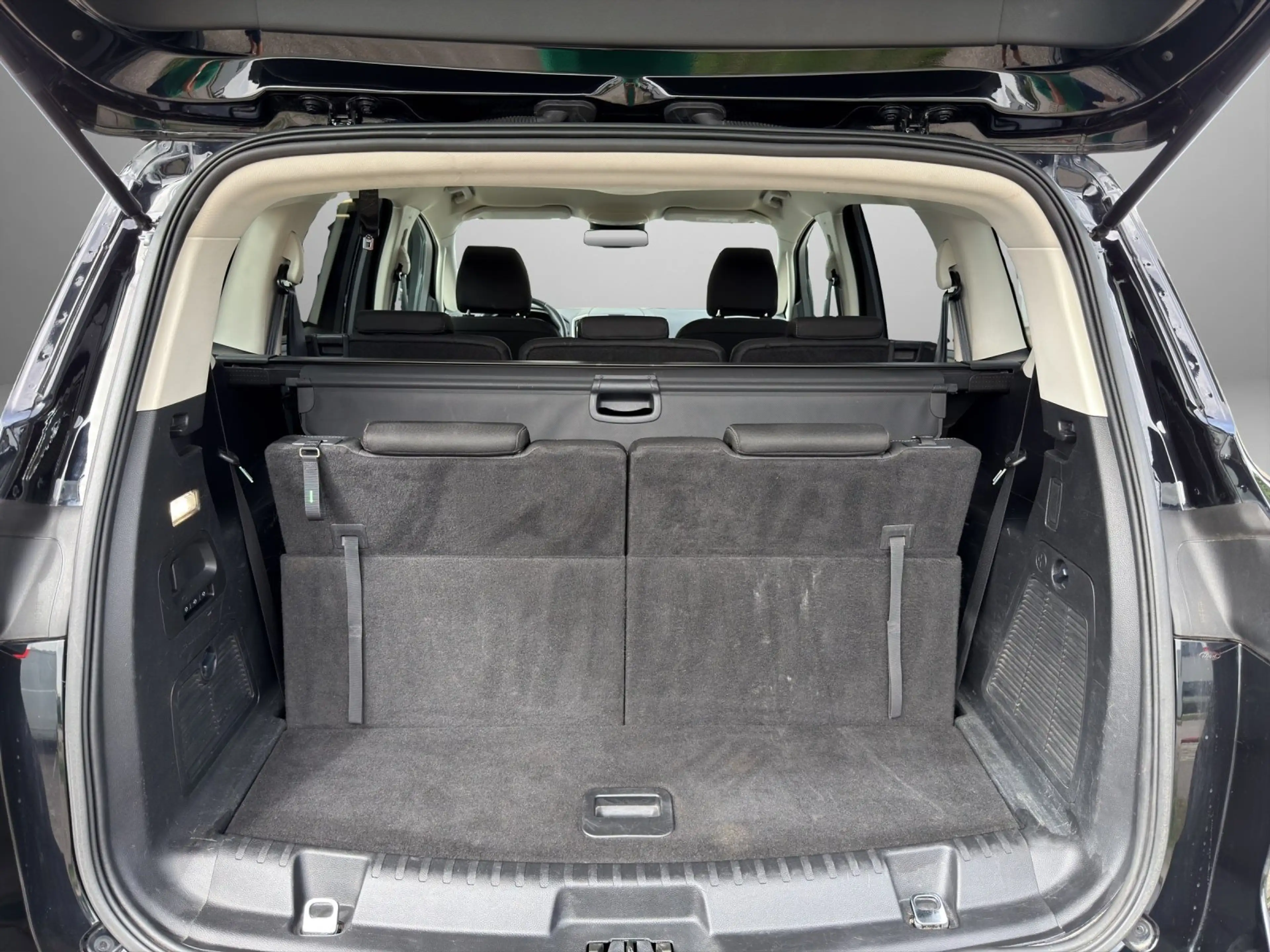 Ford S-Max Trend 2.0 EcoBlue *7-Sitzer, RFK, FLA, NAVI* — photo 9