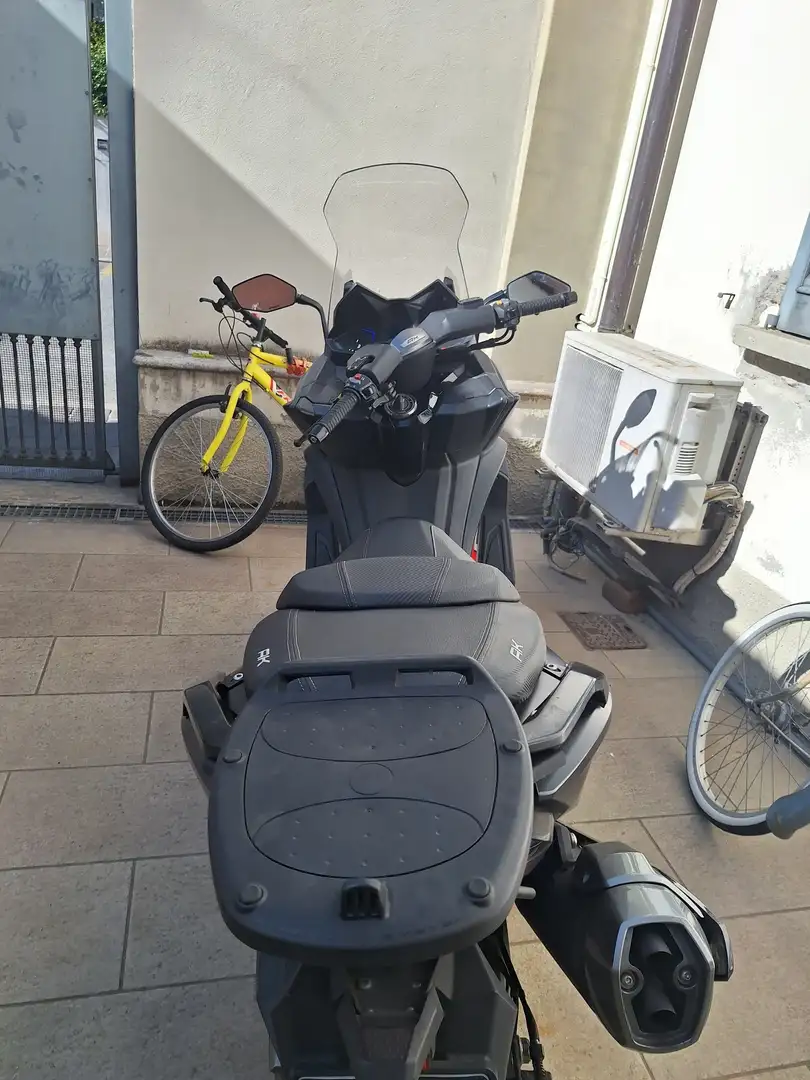 Kymco AK 550 Nero - 2