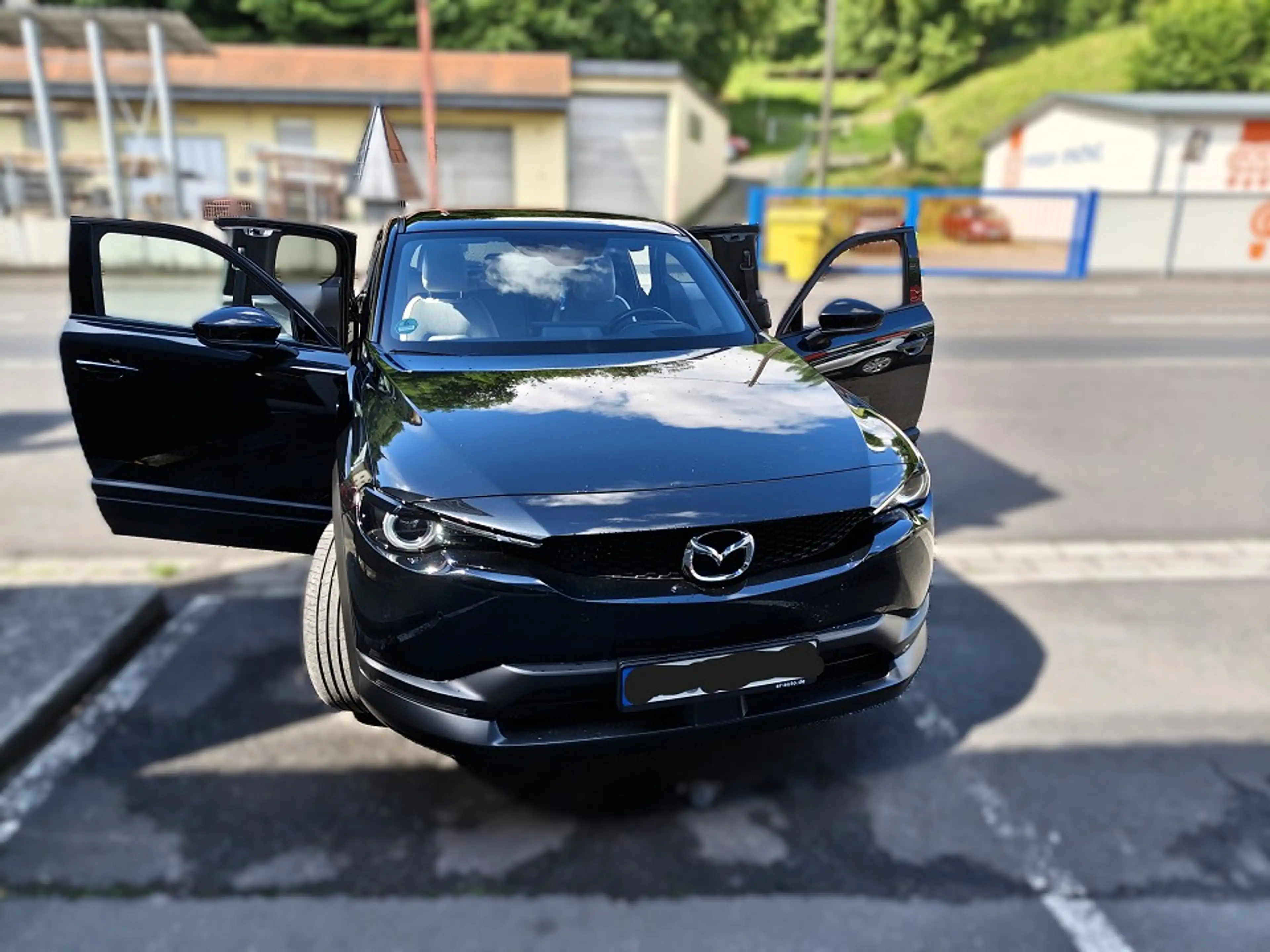Mazda MX-30 35,5 kWh e-SKYACTIV EV 145 PS ADVANTAGE MC — photo 3
