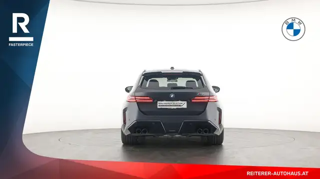 BMW M5 view 5