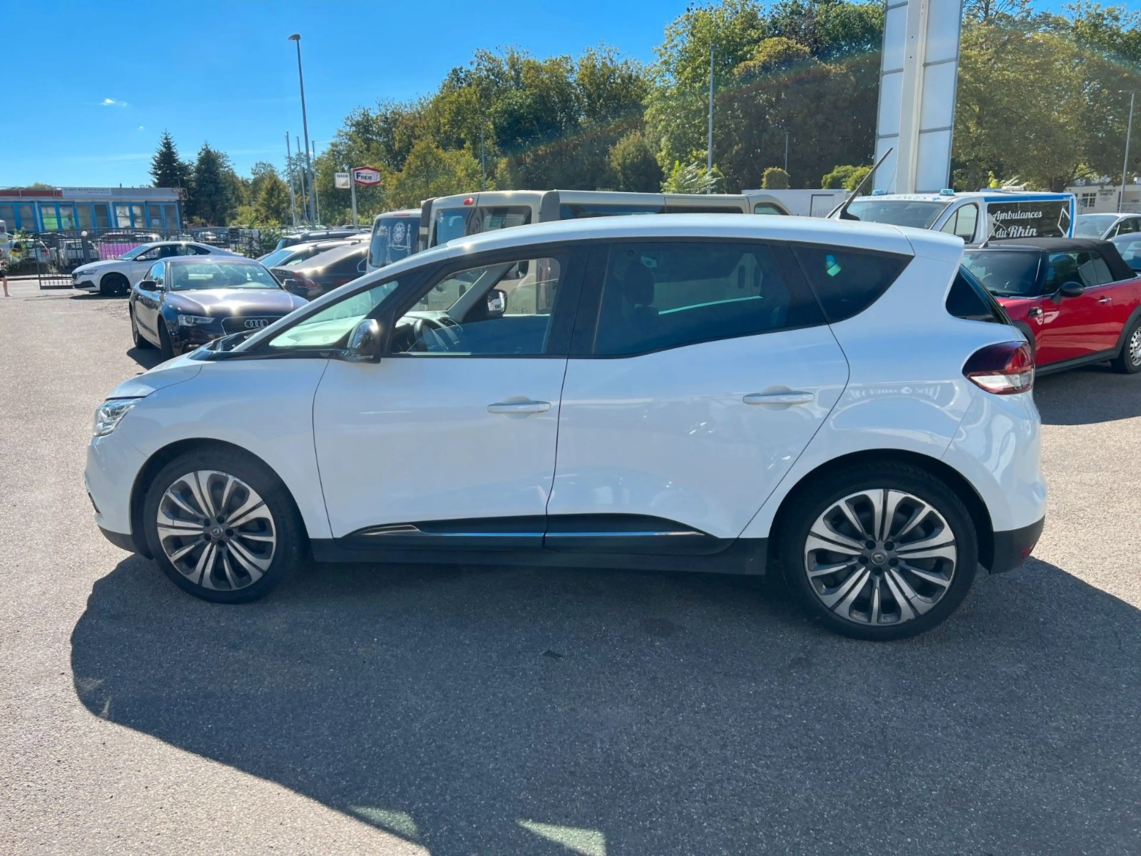 Renault Scenic 1,7 dci *2021* TOP Zustand* — photo 11
