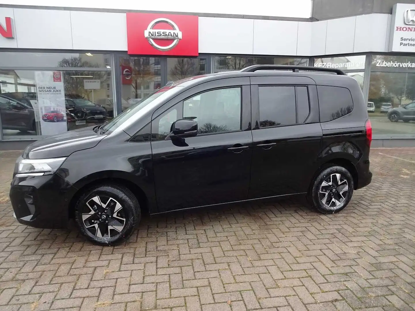 Nissan Townstar Kombi DIG-T 130 Tekna Nero - 1