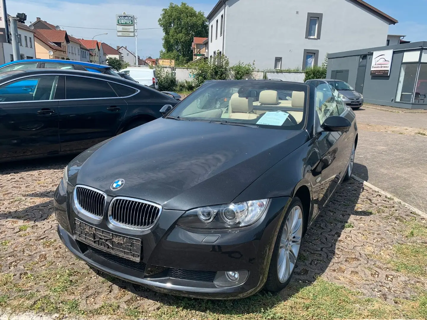 BMW 330 Baureihe 3 Cabrio 330i Schwarz - 1
