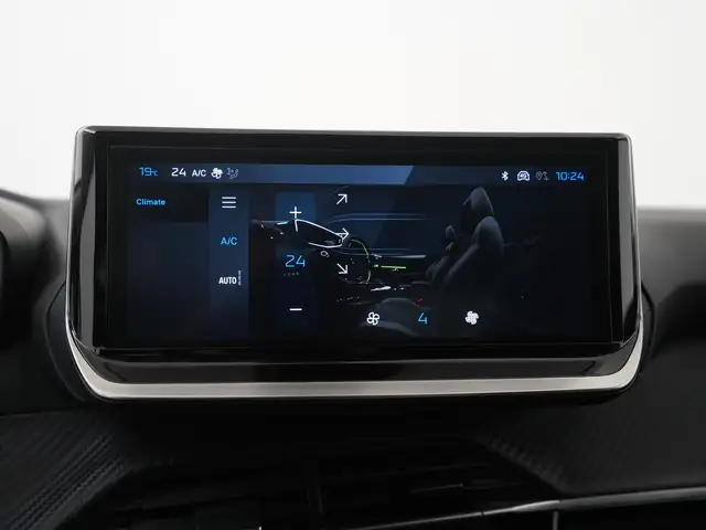 Peugeot 208 view 14