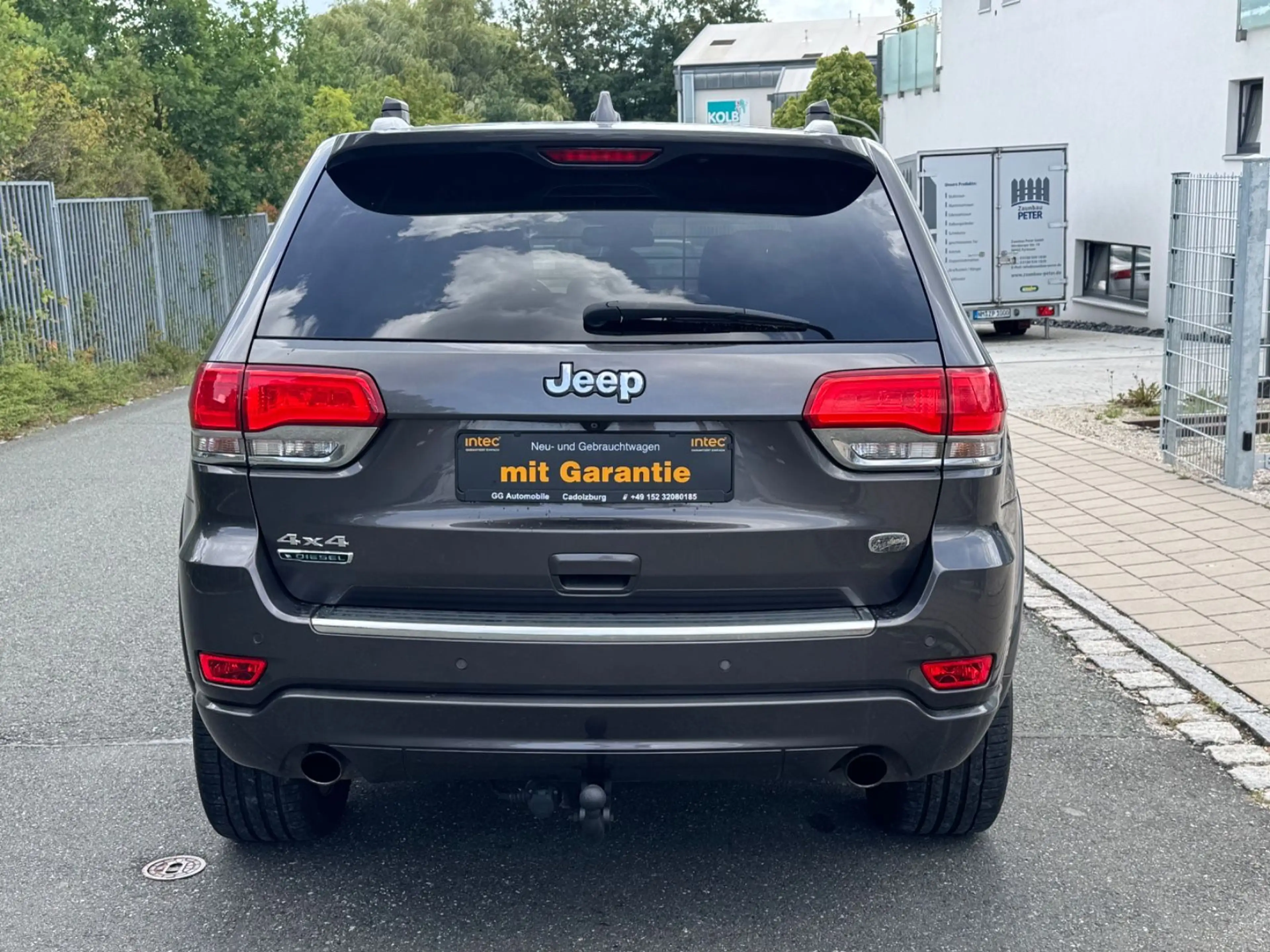 Jeep Grand Cherokee 3.0 CRD Overland Panorama AHK — photo 6