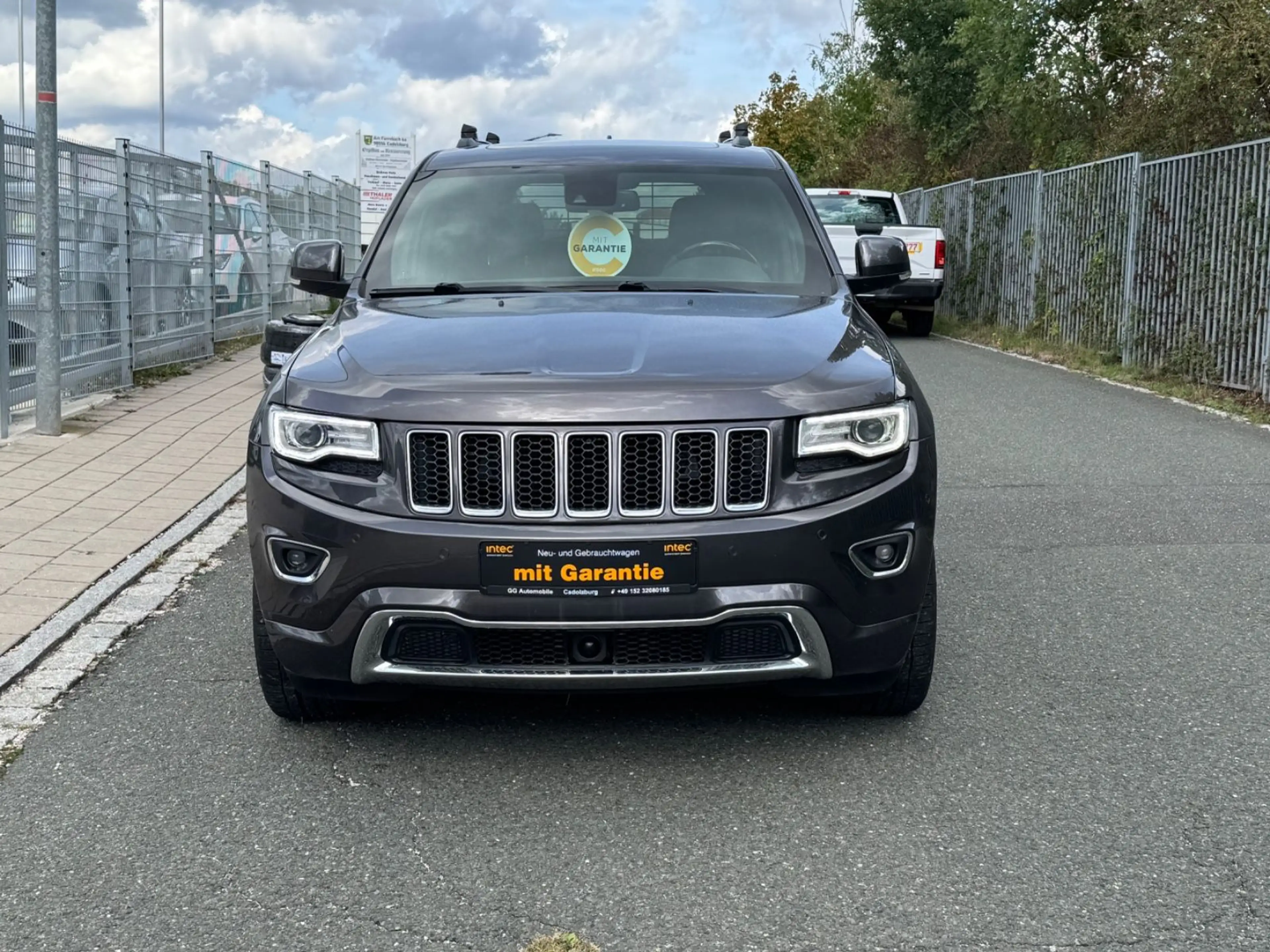 Jeep Grand Cherokee 3.0 CRD Overland Panorama AHK — photo 5