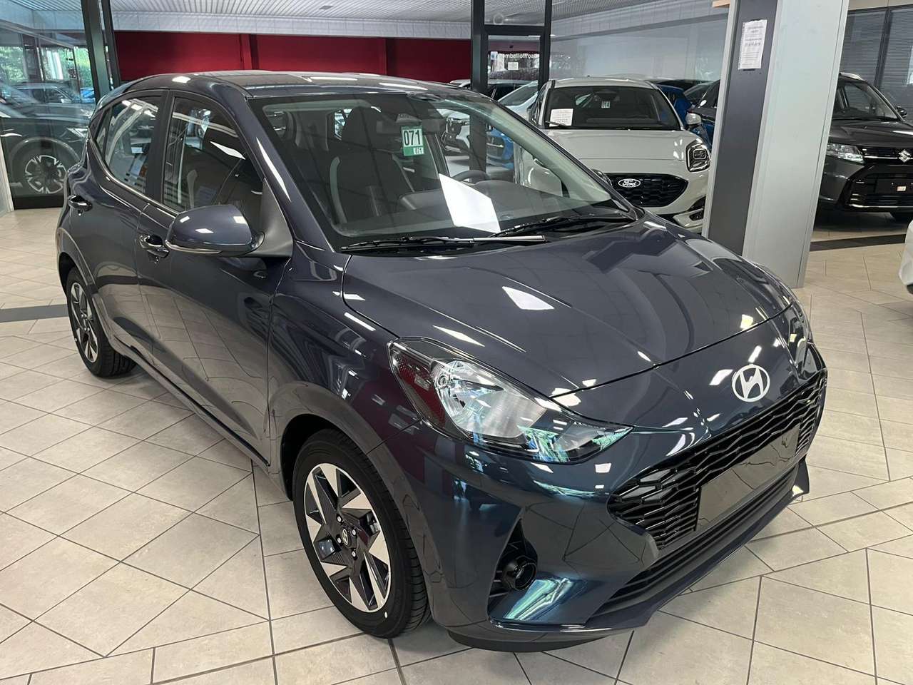 Hyundai i10 Connectline km zero sconto 5.000€