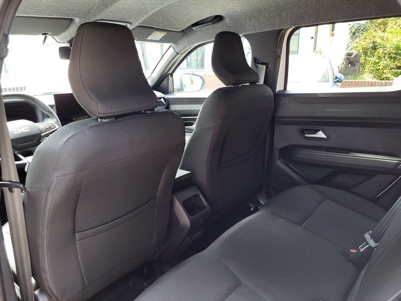 Dacia Duster Eco-G 120 EDC Journey|WINTER|PARKPAKET|KAMERA|LED — photo 15