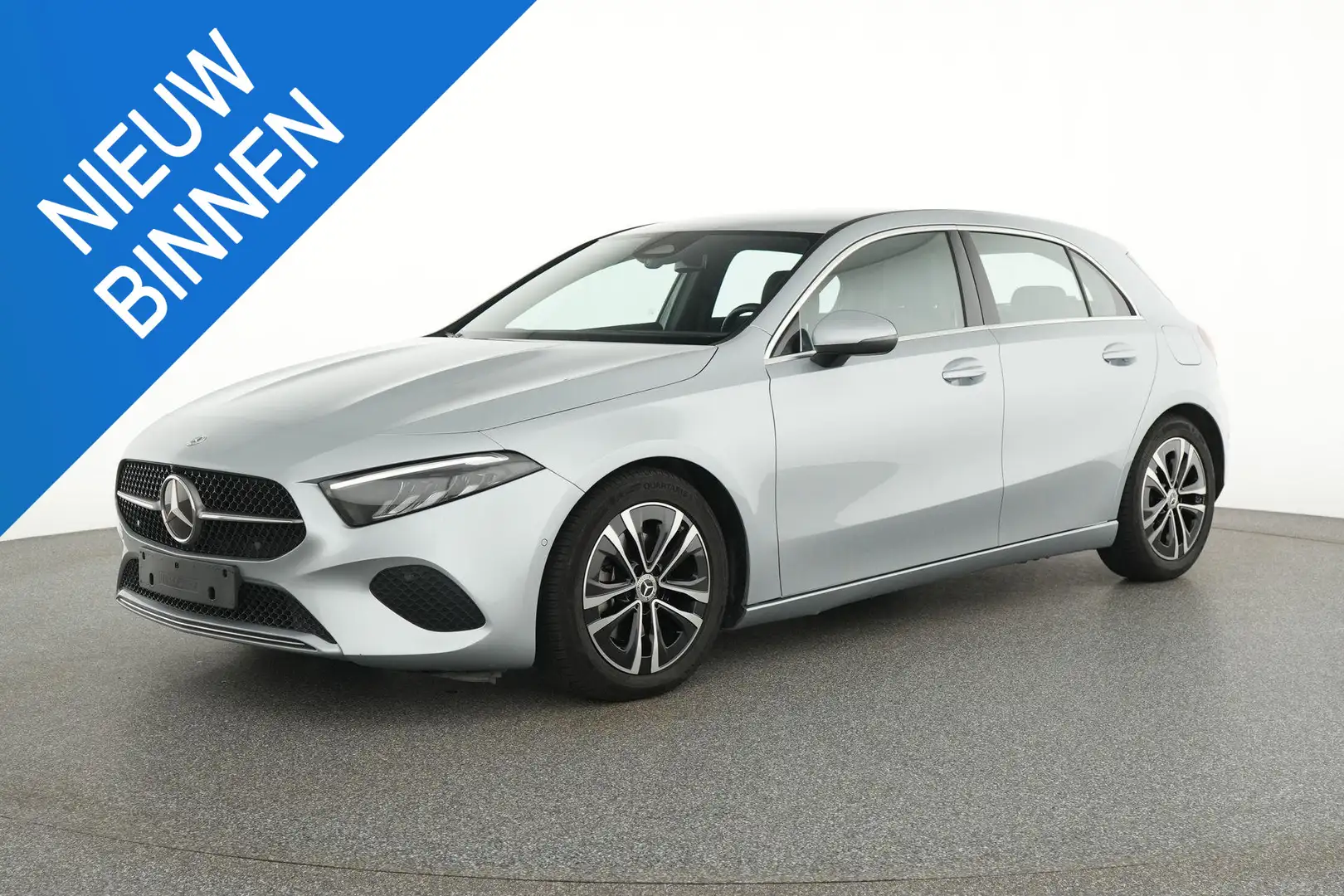 Mercedes-Benz A 180 A d Luxury Line Argent - 1