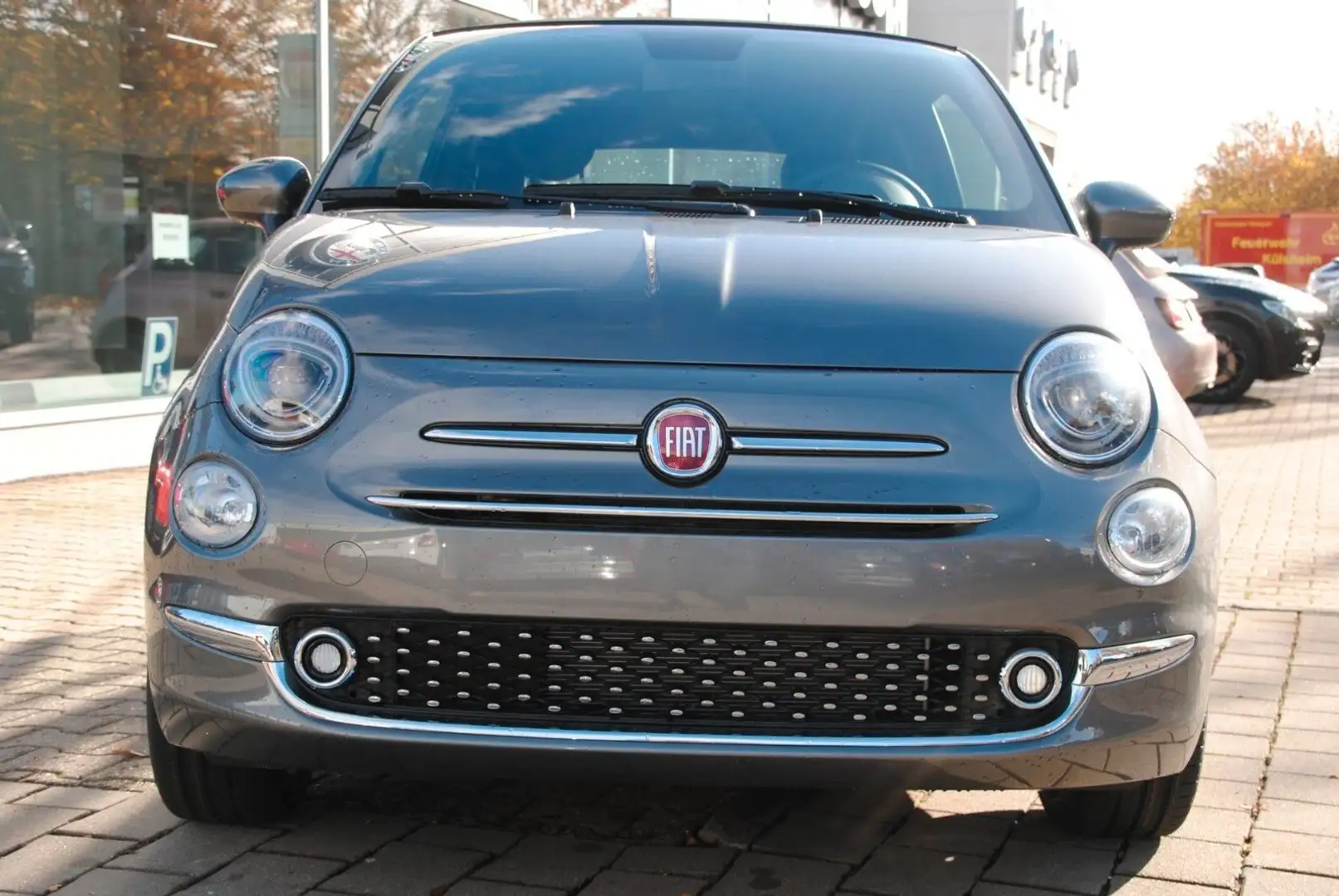 Fiat 500C Dolcevita Navi, LM 16", NP: 24.780,- Gris - 2