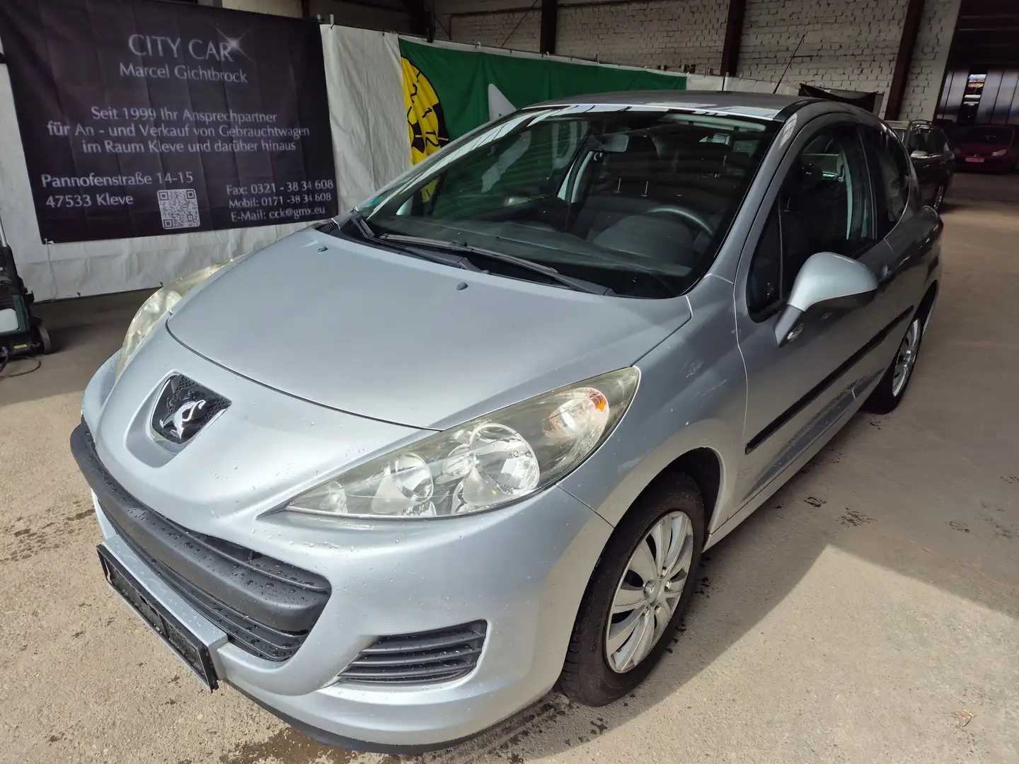Peugeot 207 Filou Silber - 1
