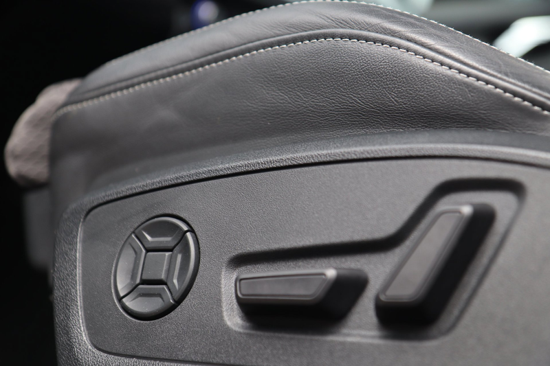 Audi Q3 45 TFSI Quattro 3x S-Line / PANO / B&O / ACC / KEY — photo 14