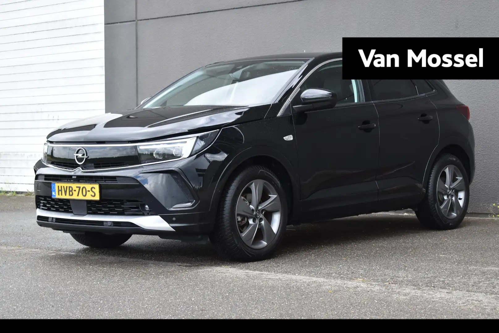 Opel Grandland 1.2 Turbo Business Elegance Zwart - 1
