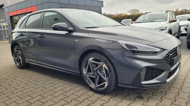 Hyundai i30 N-Line HB AT N-Line*Navi*LED*Shzg*PDCv+h*Cam*18... — photo 3