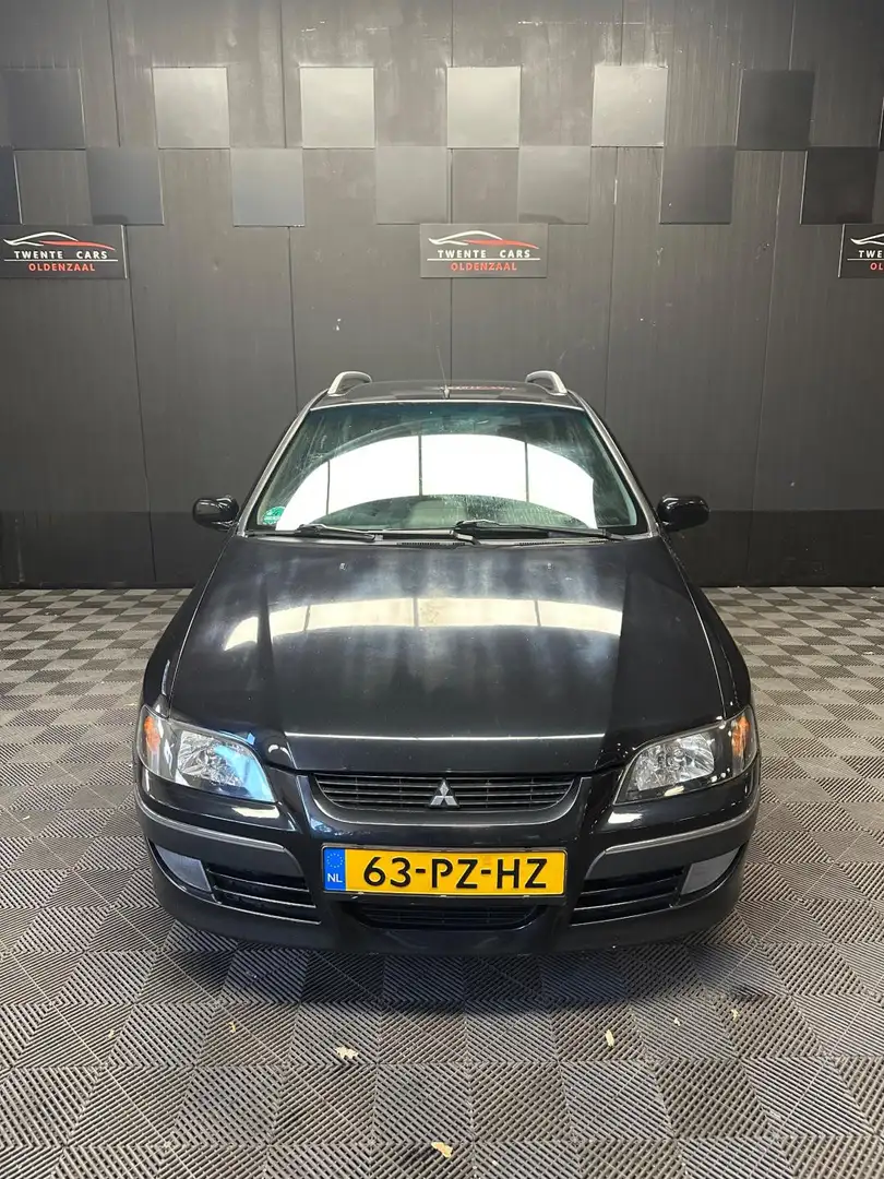 Mitsubishi Space Star 1.6 Invite Silver | Airco | Nieuwe APK | Negru - 2