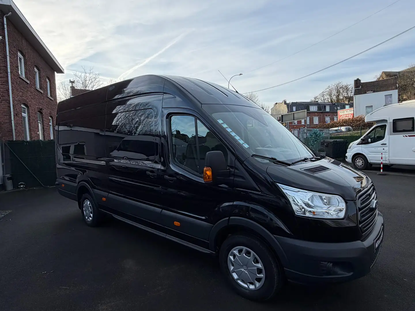 Ford Transit 2.0 TDCi L4H3 - TVA DEDUCTIBLE - EURO 6 b - Noir - 2