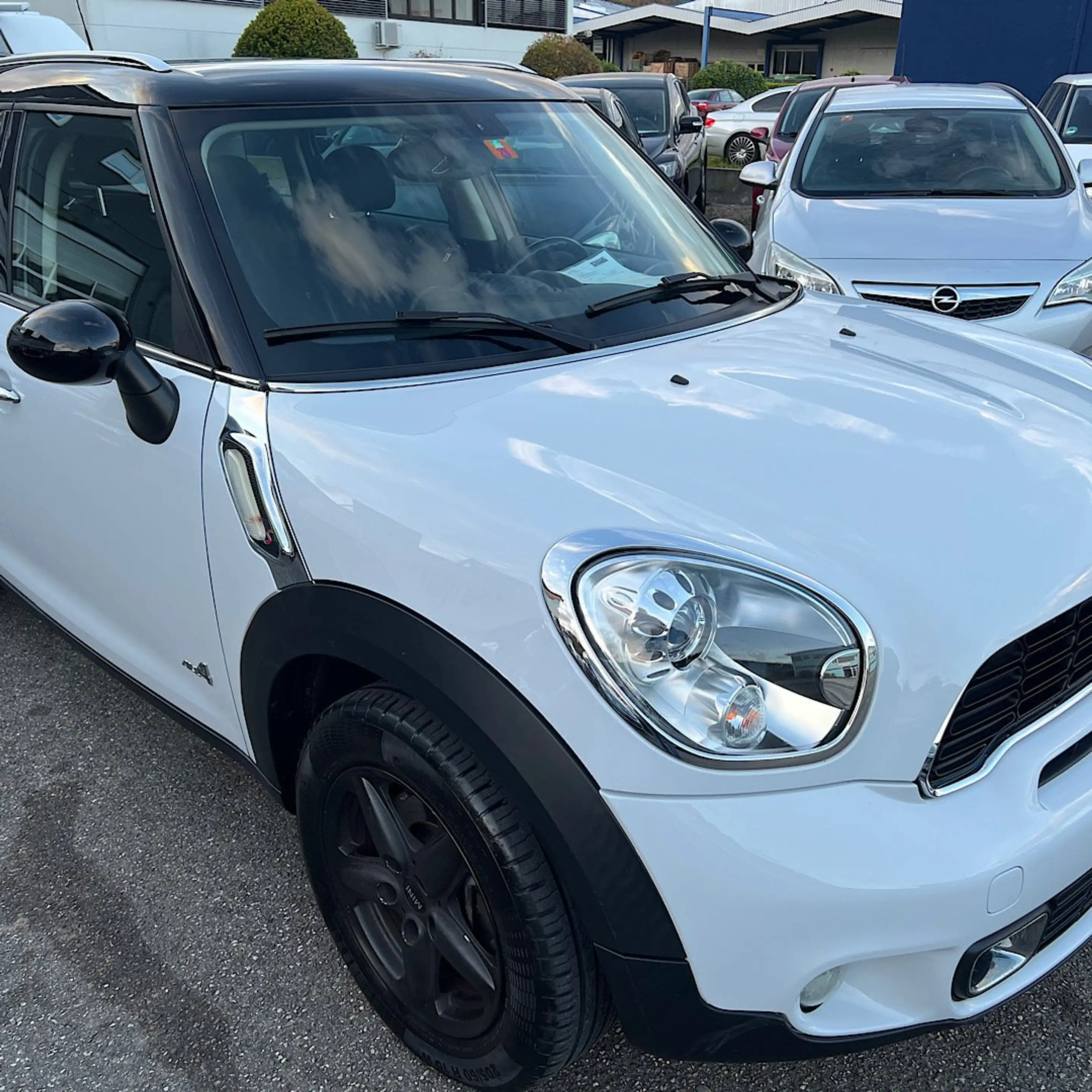 MINI Cooper S Countryman Cooper S All4-aus der Schweiz-Tüv neu — photo 2