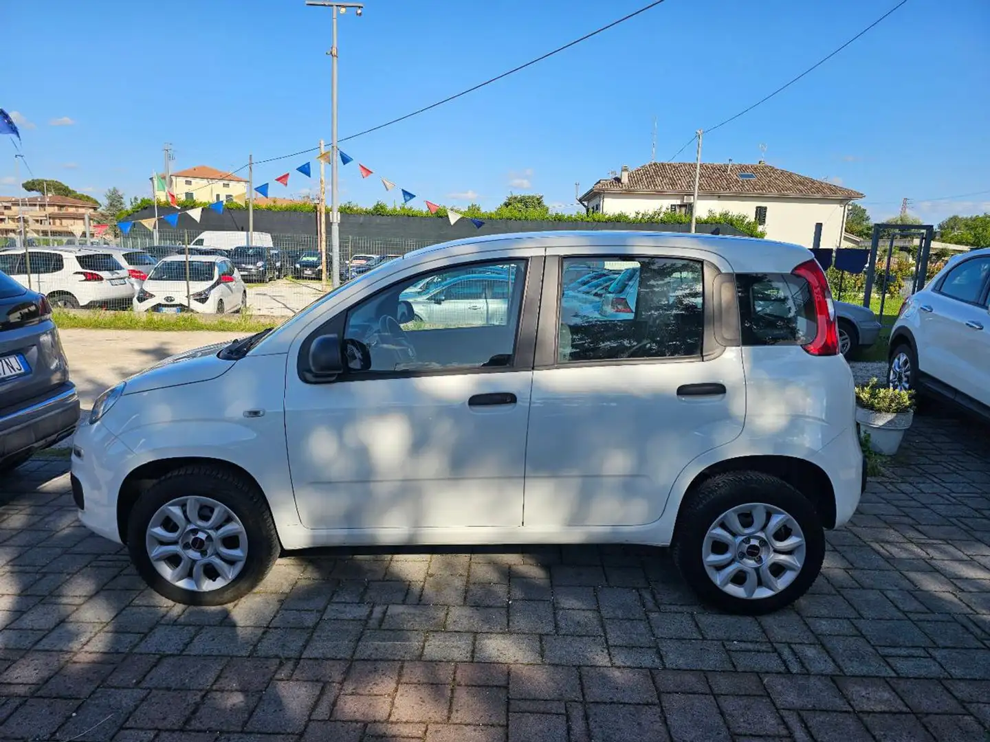 Fiat Panda 0.9 TwinAir Turbo Natural Power Easy Blanc - 2
