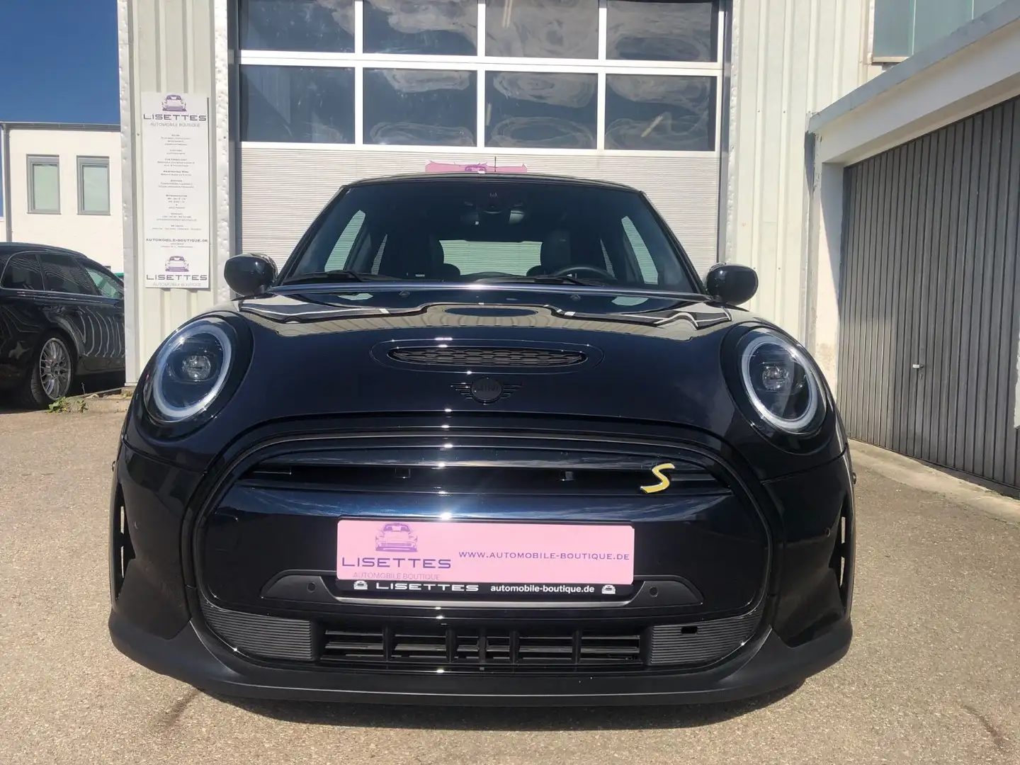 MINI Cooper SE Yours Trim *Panorama*Head-Up*Leder*Cam Schwarz - 2