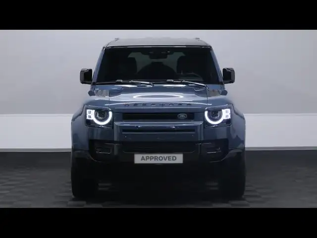 Land Rover Defender 110 view 2