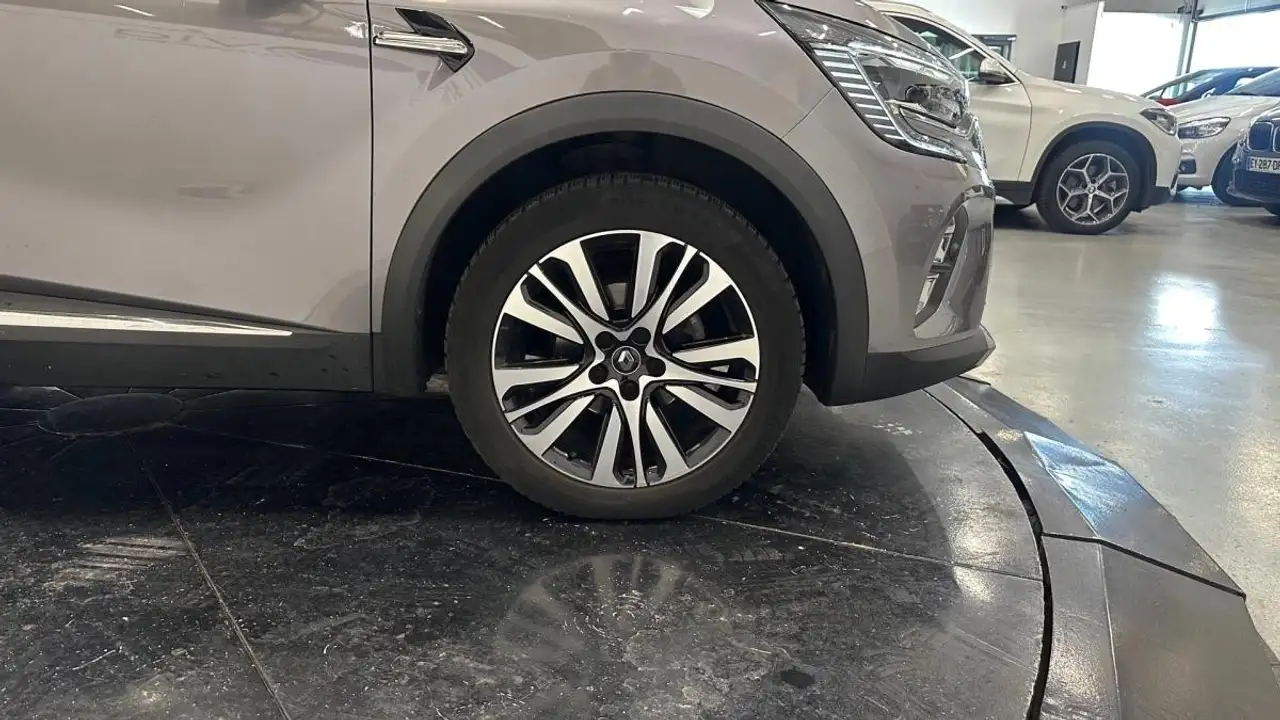 Renault Captur — photo 20