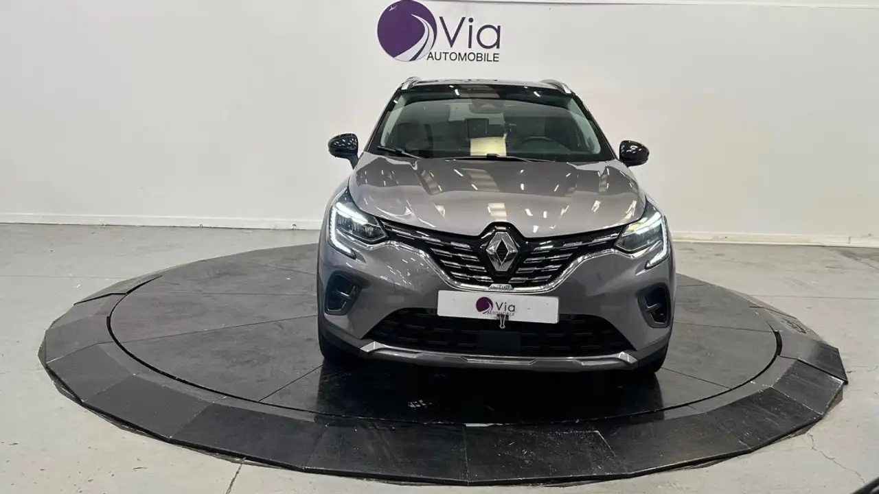 Renault Captur — photo 2