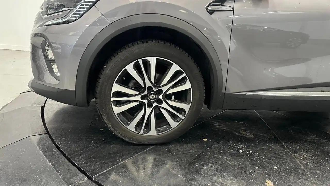 Renault Captur — photo 19