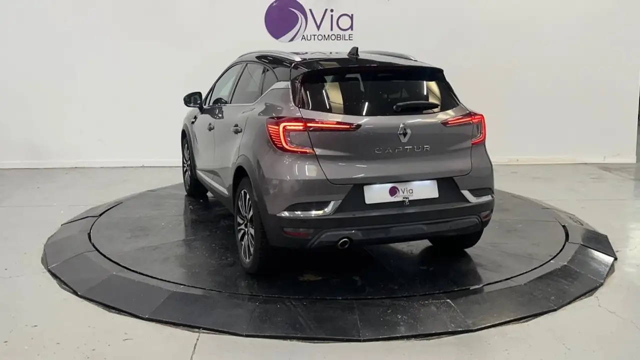 Renault Captur — photo 8