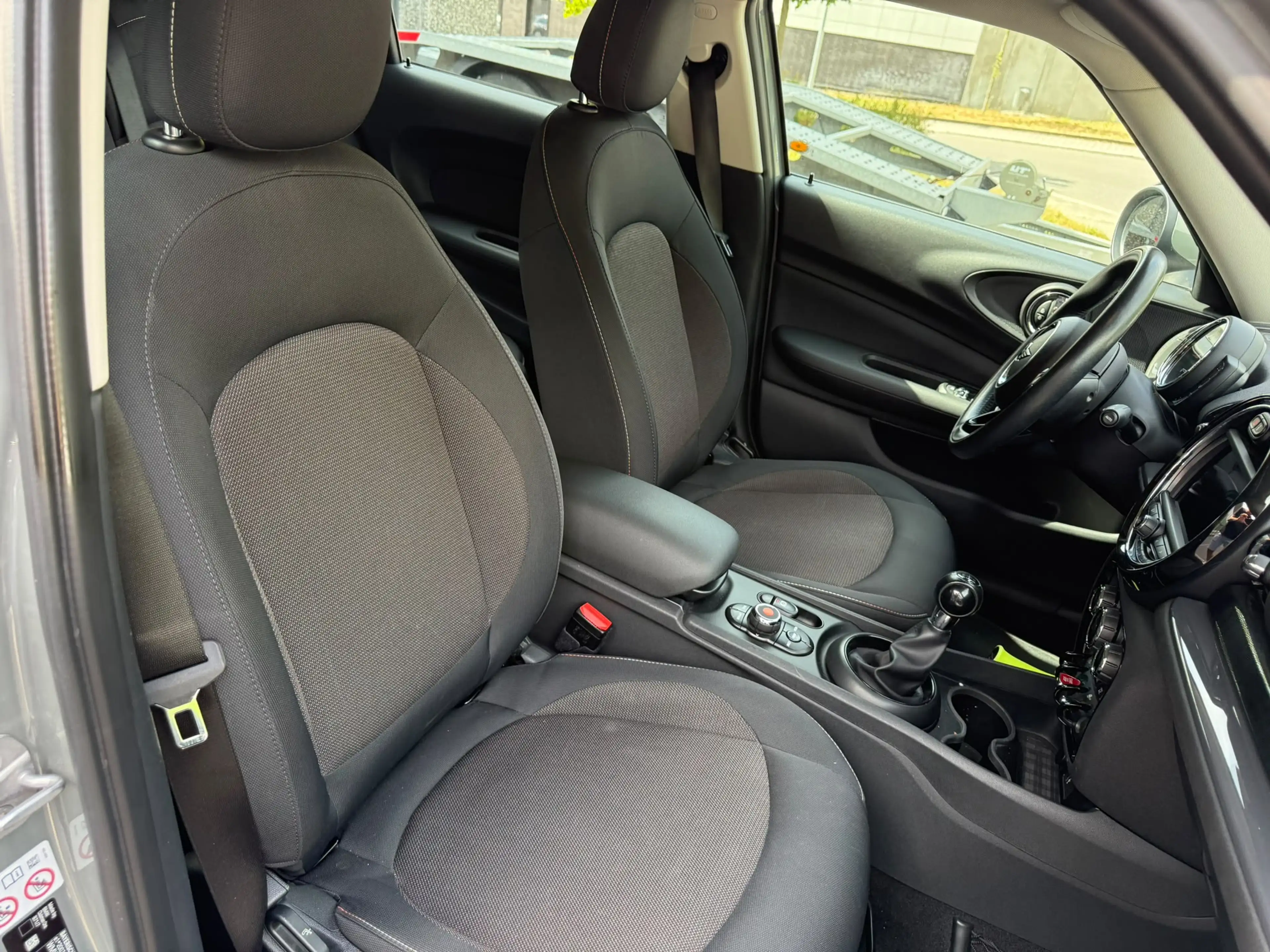 MINI One Clubman Pepper — photo 10