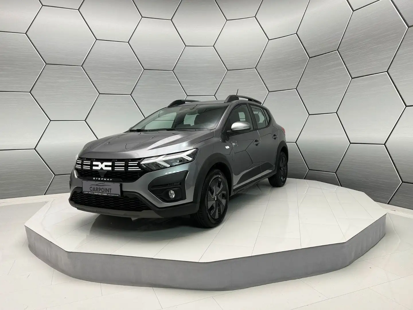 Dacia Sandero Stepway Expression TCe 90 Kamera PDC Grijs - 1