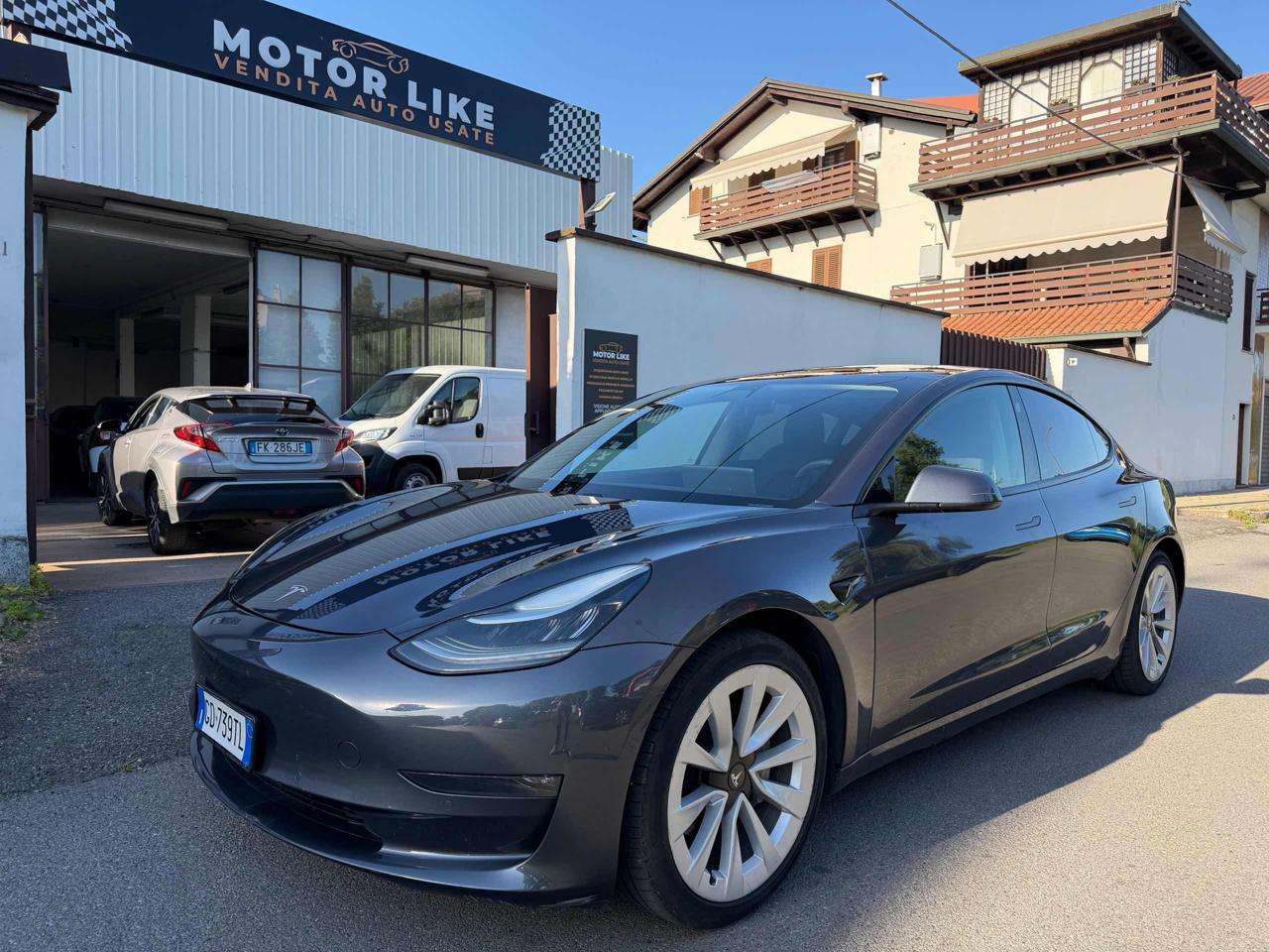 Tesla Model 3 Long Range Dual Motor AWD