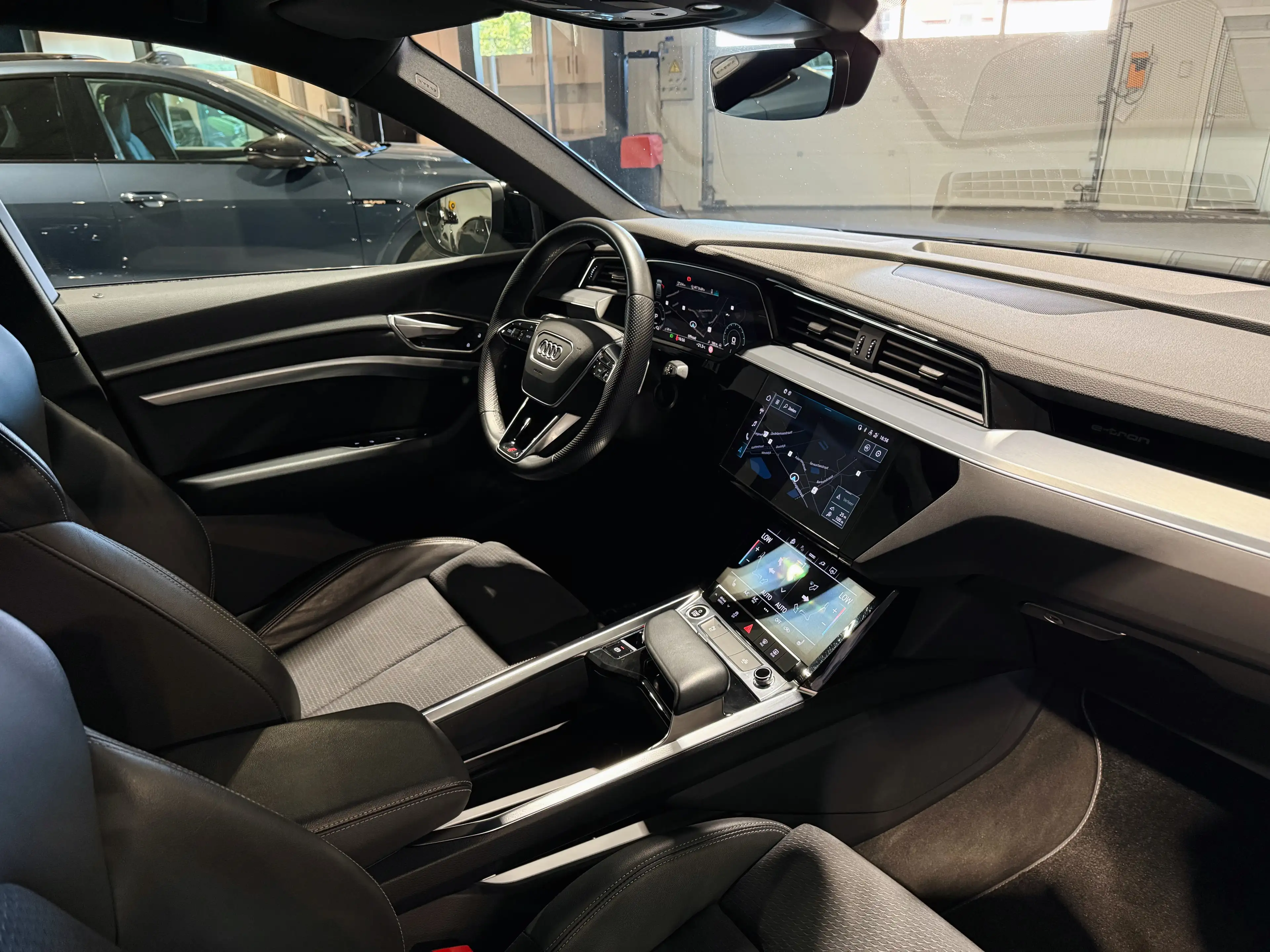 Audi e-tron 55 Sportback Quattro S-Line - Garantie — photo 32