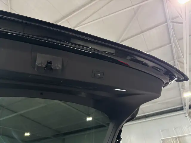 Audi E-Tron view 7