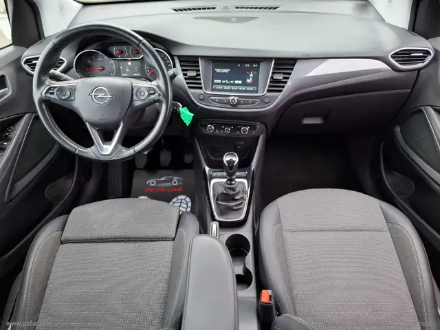 Opel Crossland X view 12