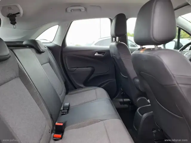 Opel Crossland X view 11