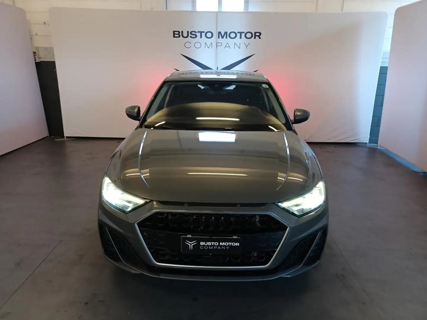Audi A1 SPB 30 TFSI S line edition Grau - 2