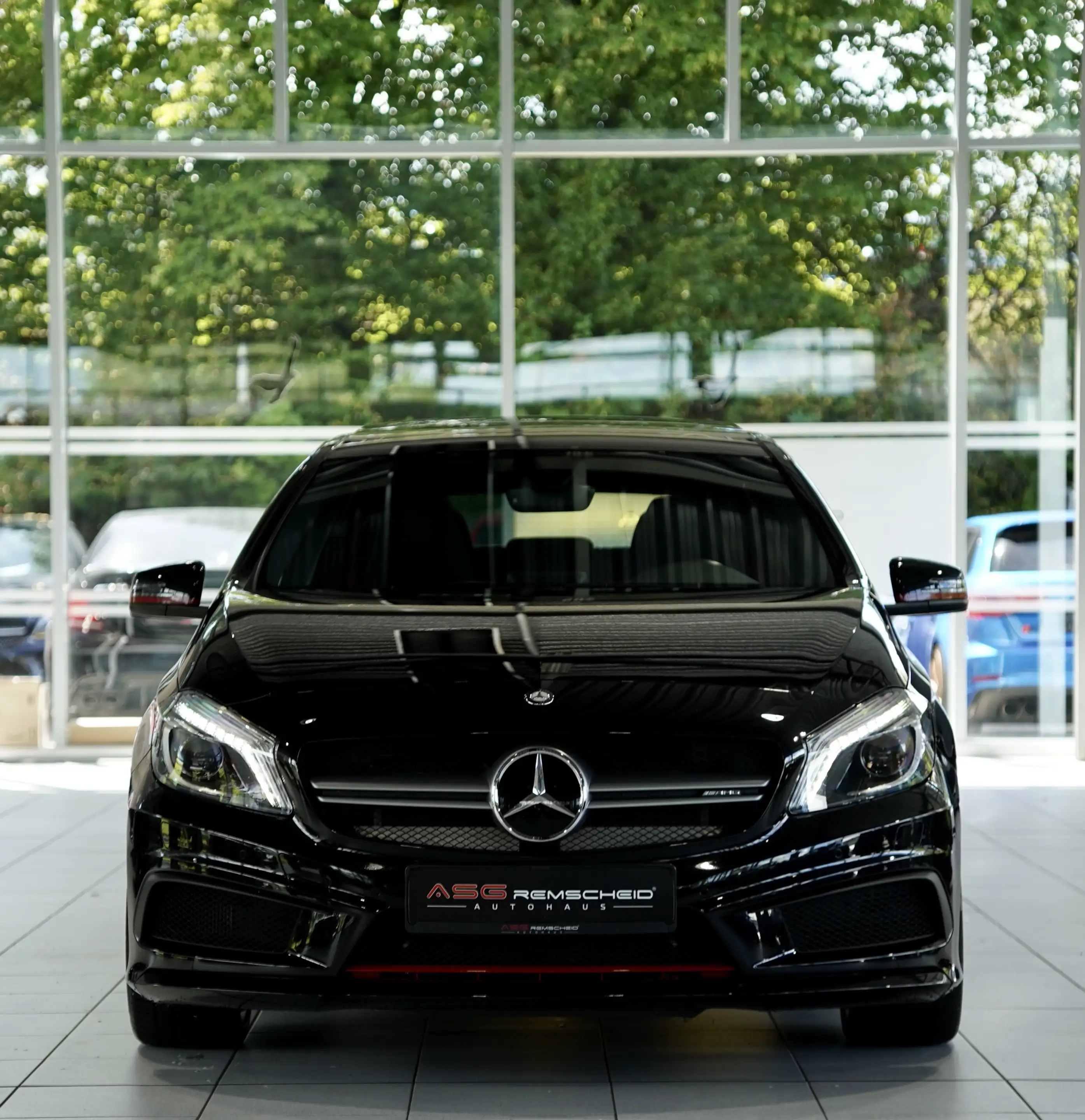 Mercedes-Benz A 45 AMG 4M 2H *19 *Perf-AGA *H&K *Kamera *Pano — photo 3