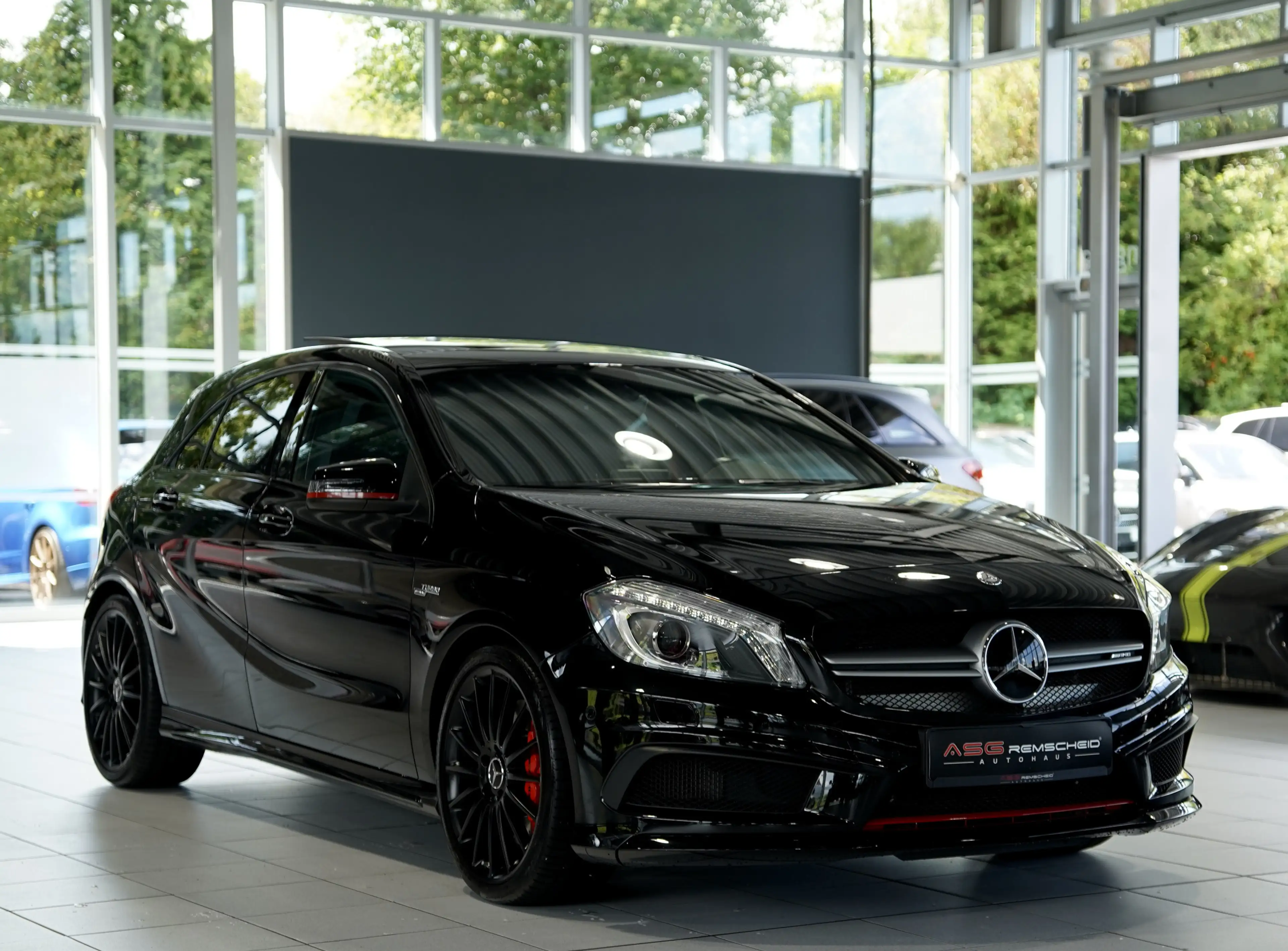 Mercedes-Benz A 45 AMG 4M 2H *19 *Perf-AGA *H&K *Kamera *Pano — photo 5