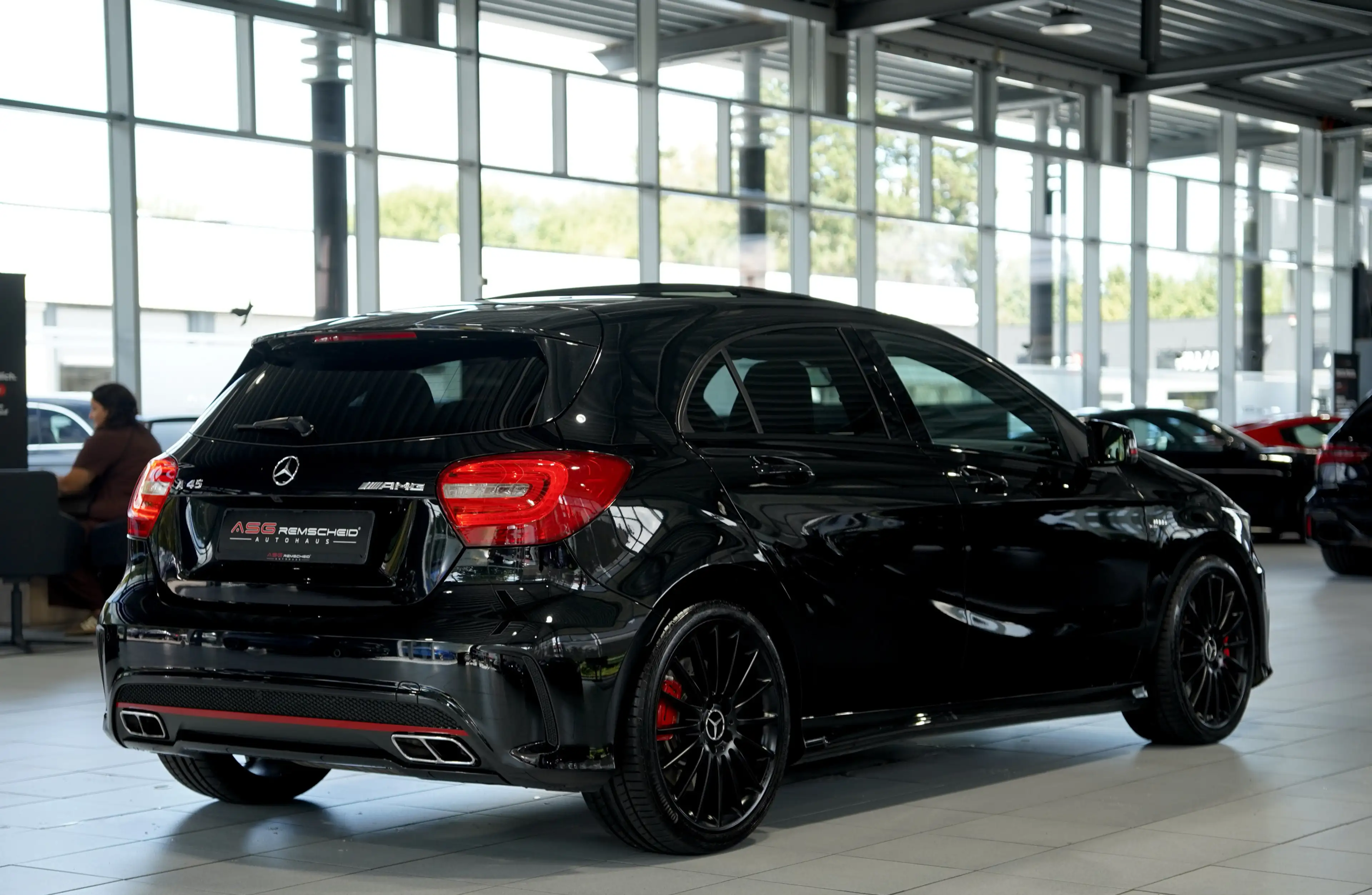 Mercedes-Benz A 45 AMG 4M 2H *19 *Perf-AGA *H&K *Kamera *Pano — photo 7