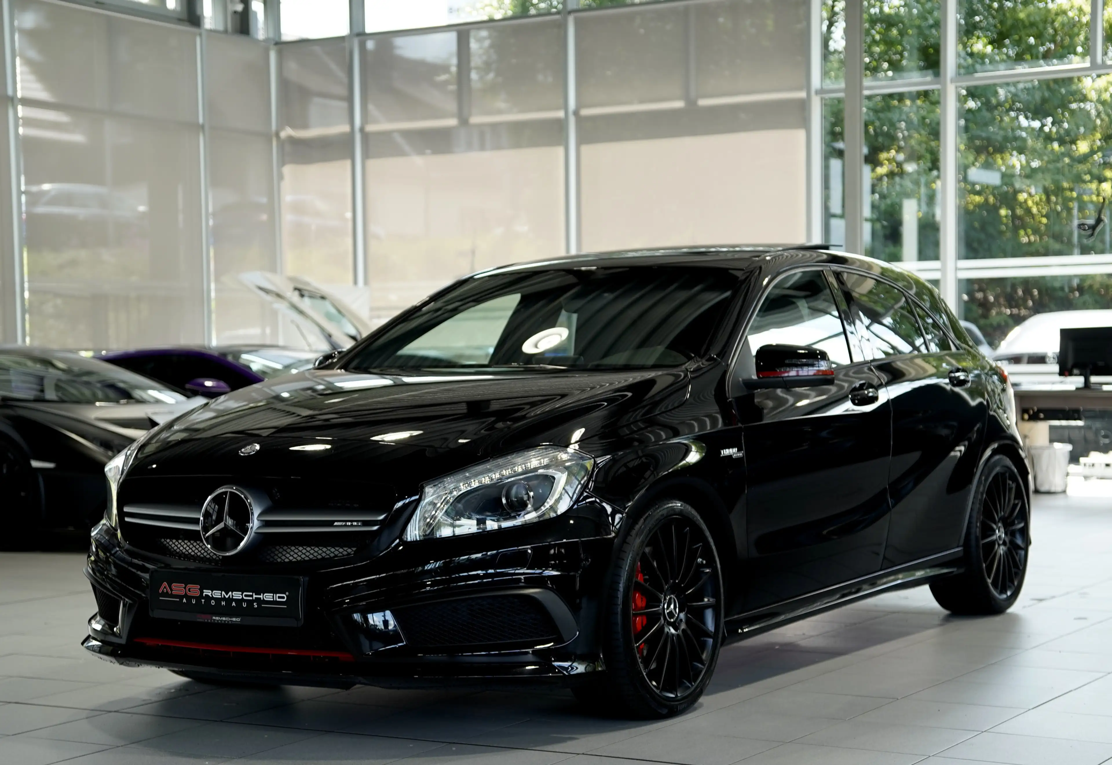 Mercedes-Benz A 45 AMG 4M 2H *19 *Perf-AGA *H&K *Kamera *Pano — photo 4
