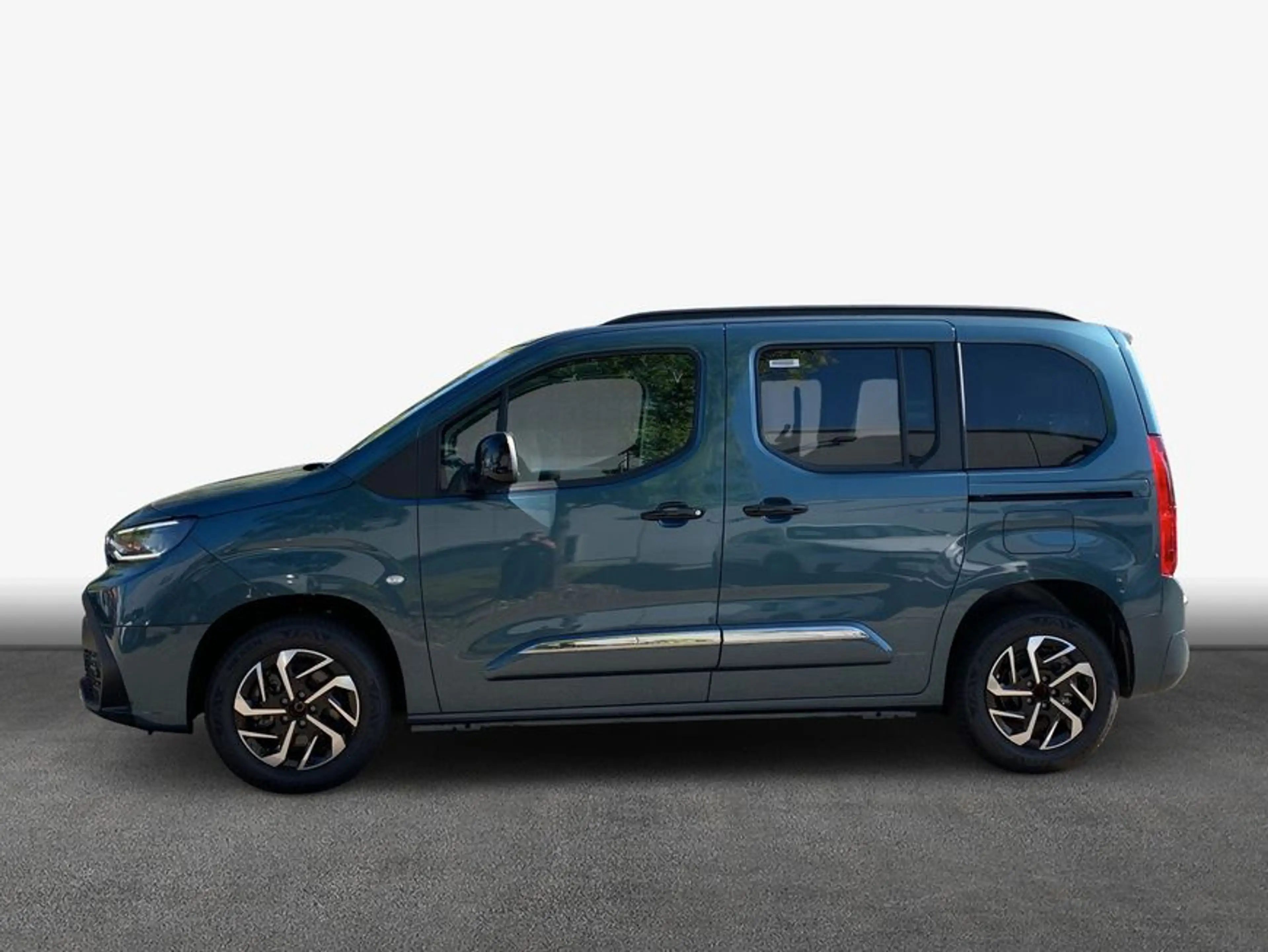 Toyota Proace City Proace City Verso 1.5 D-4D L1 Aut Teamplayer 96 kW — photo 4